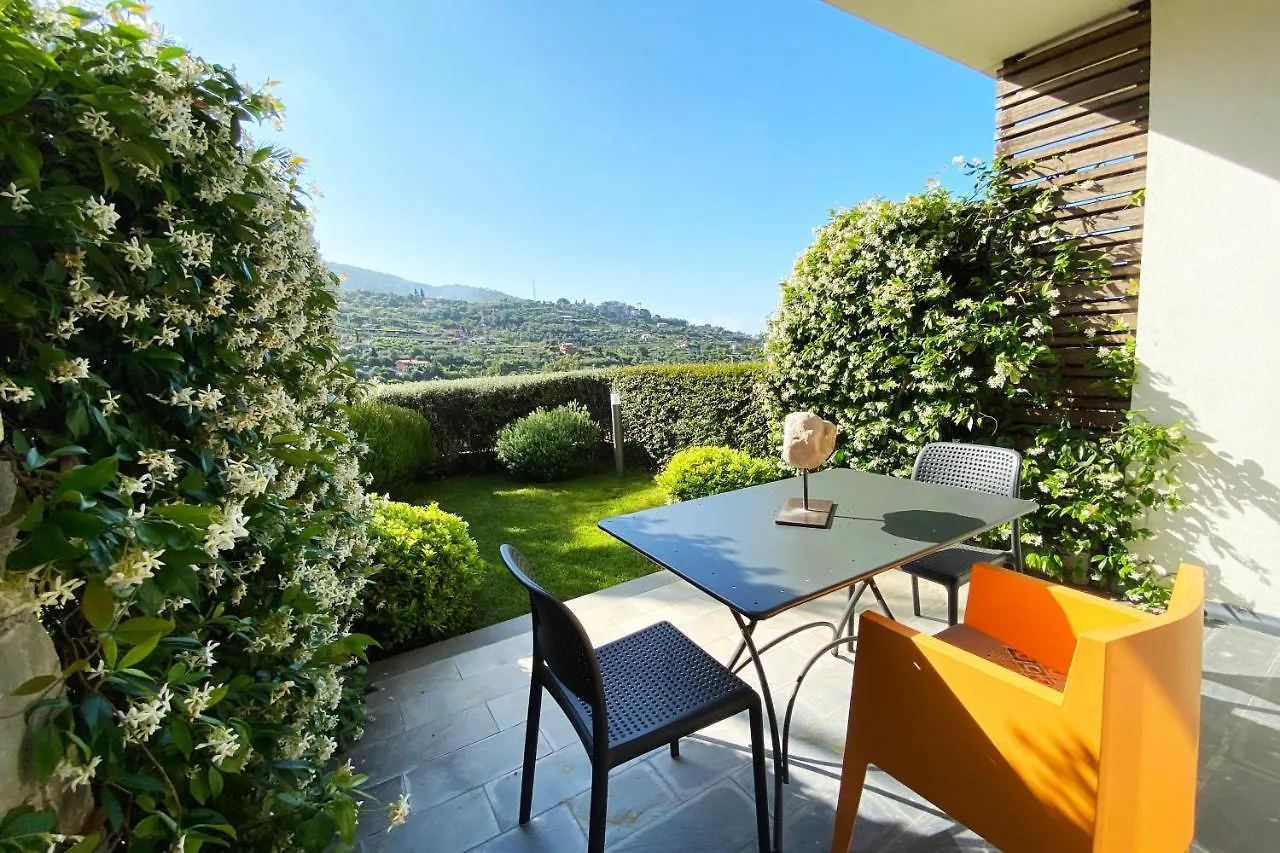 Pietraverdemare Vallebona Apartment